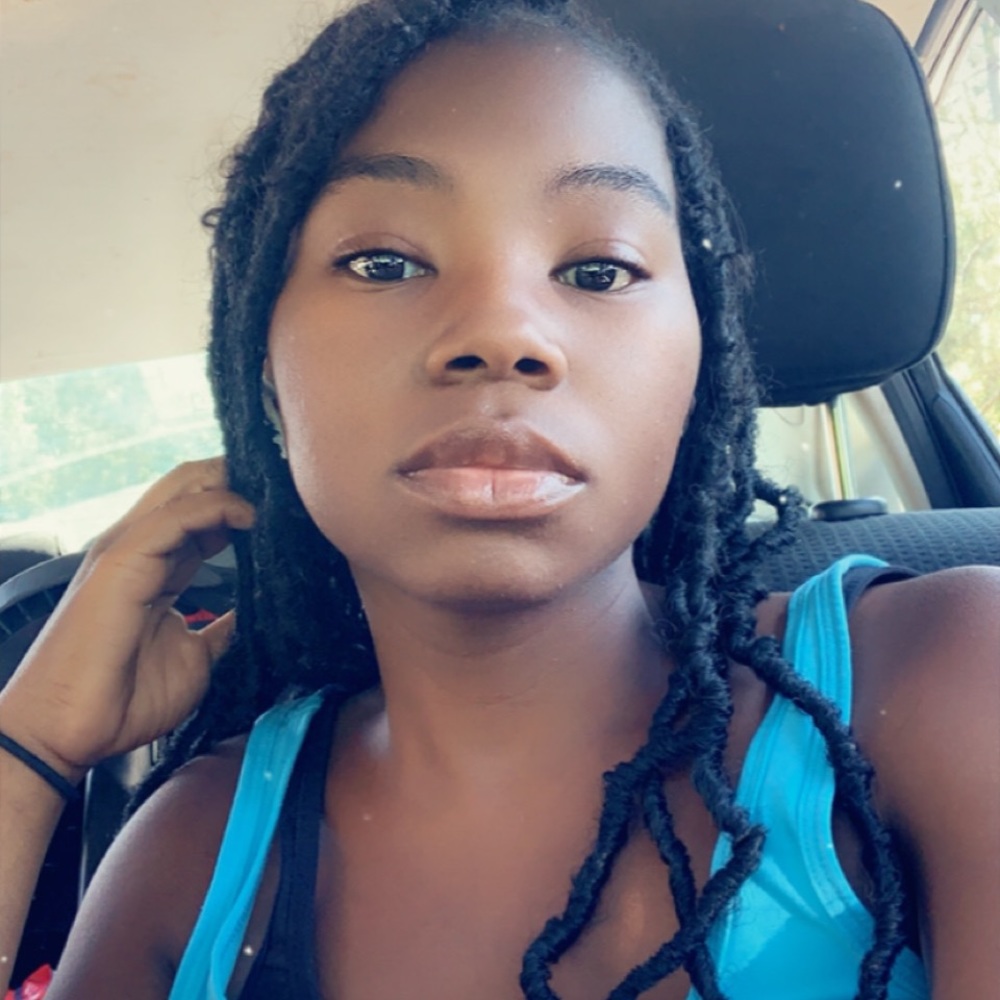Meet your Posher, Sha’kiyla